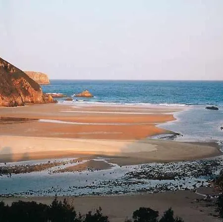Turisticos El Balcon De Llavandes Colombres